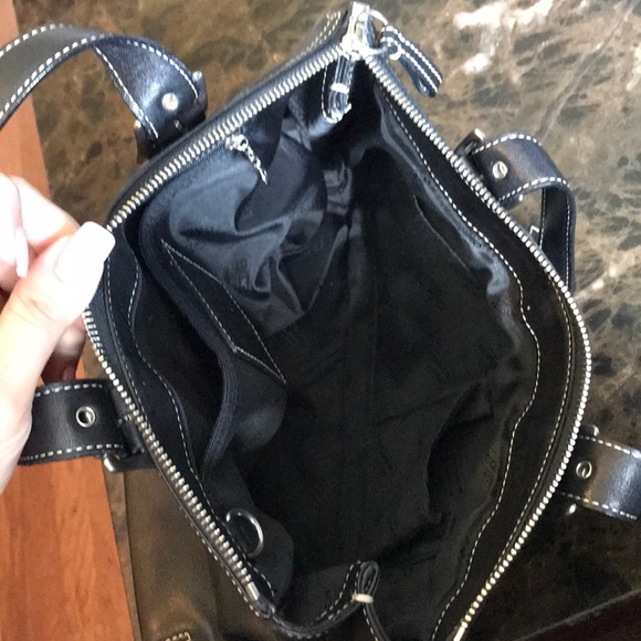 Black small coach purse - Picture 3 of 4